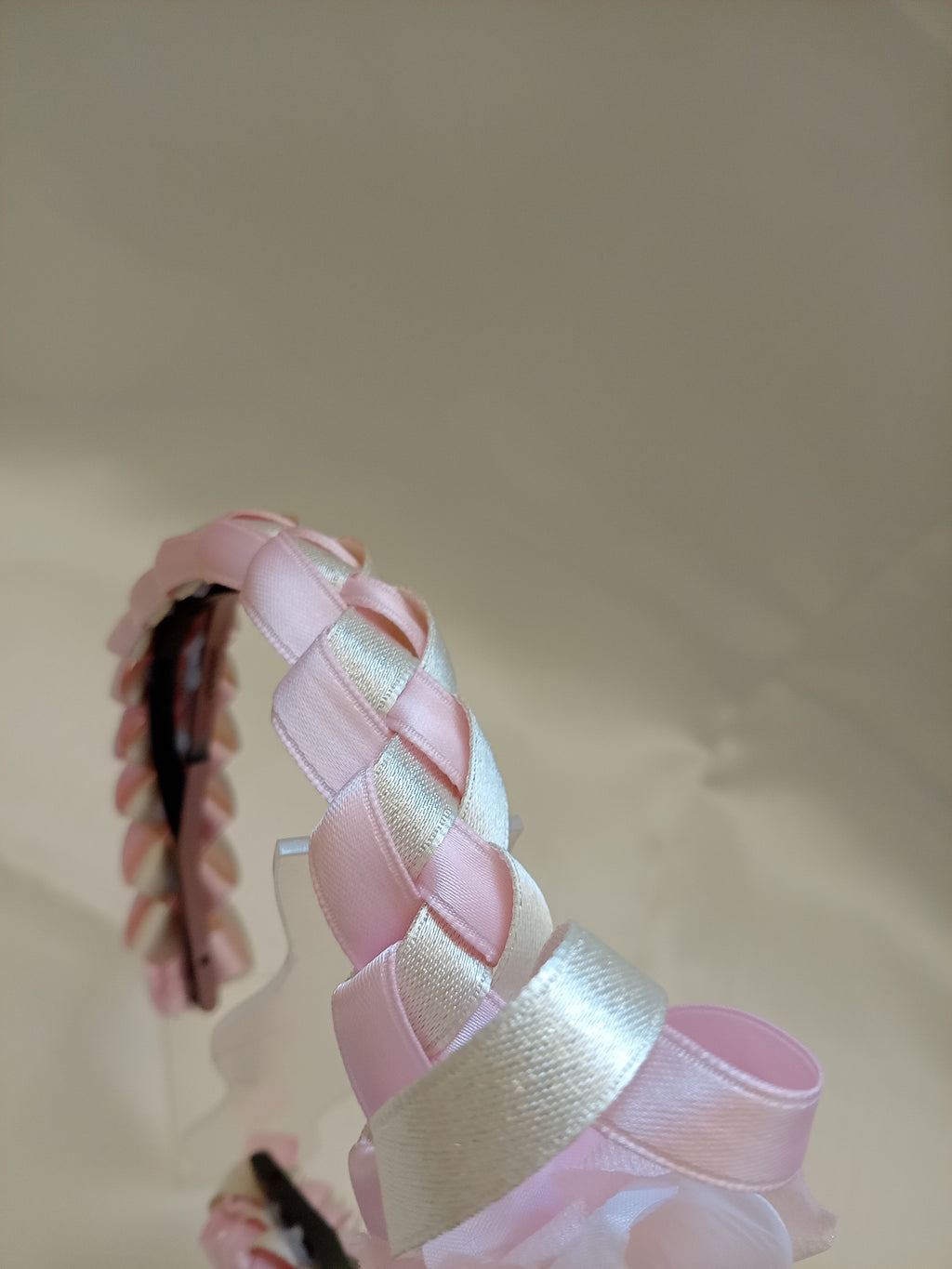 Cerchietto Rivestito a Mano con Nastro Rasato - Treccia