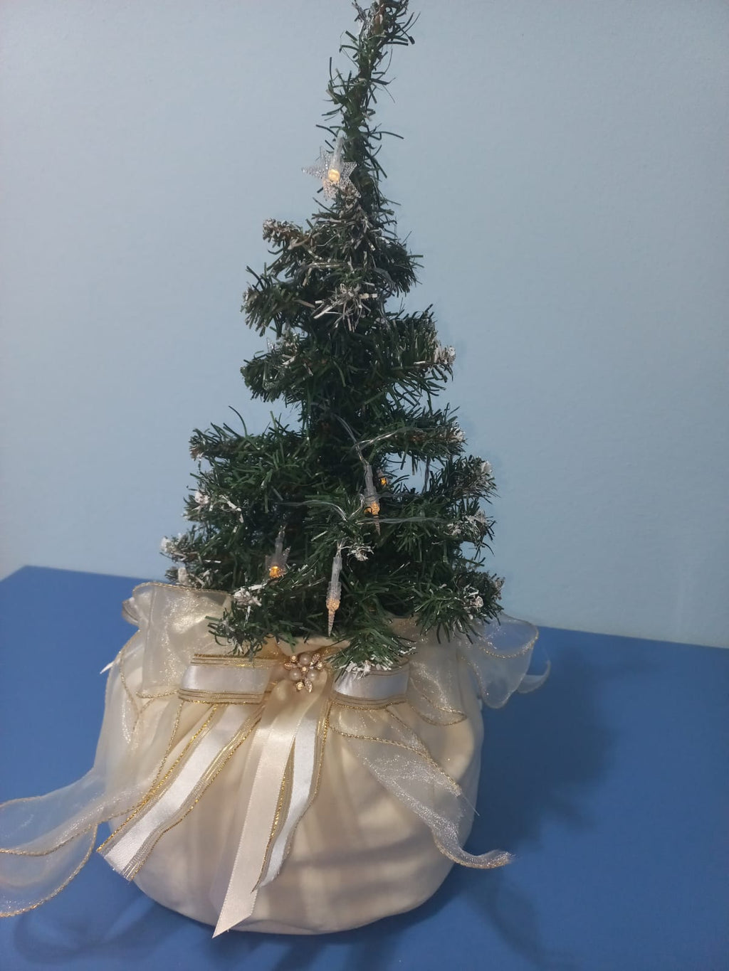 ALBERELLO DI NATALE IN BON BON DI VELLUTO