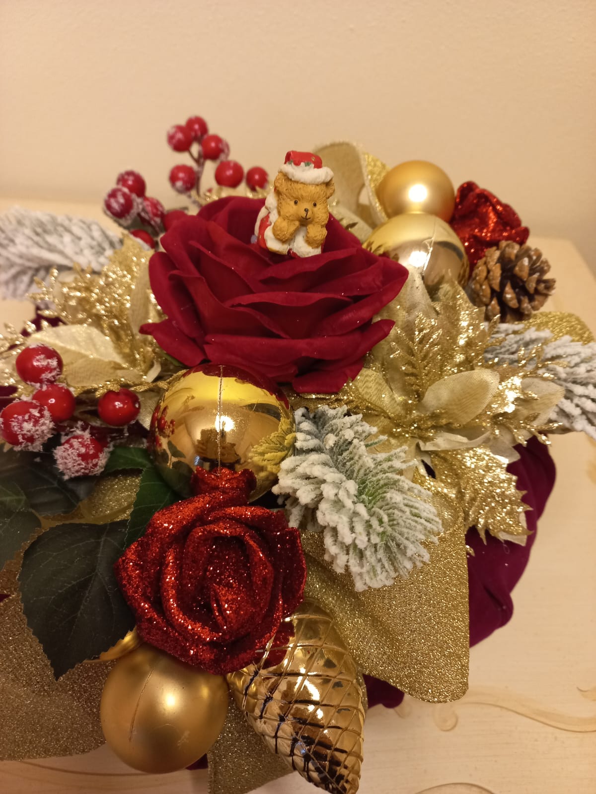 Bon Bon Natalizio in Velluto Bordò - Decorazione Elegante Fatta a Mano