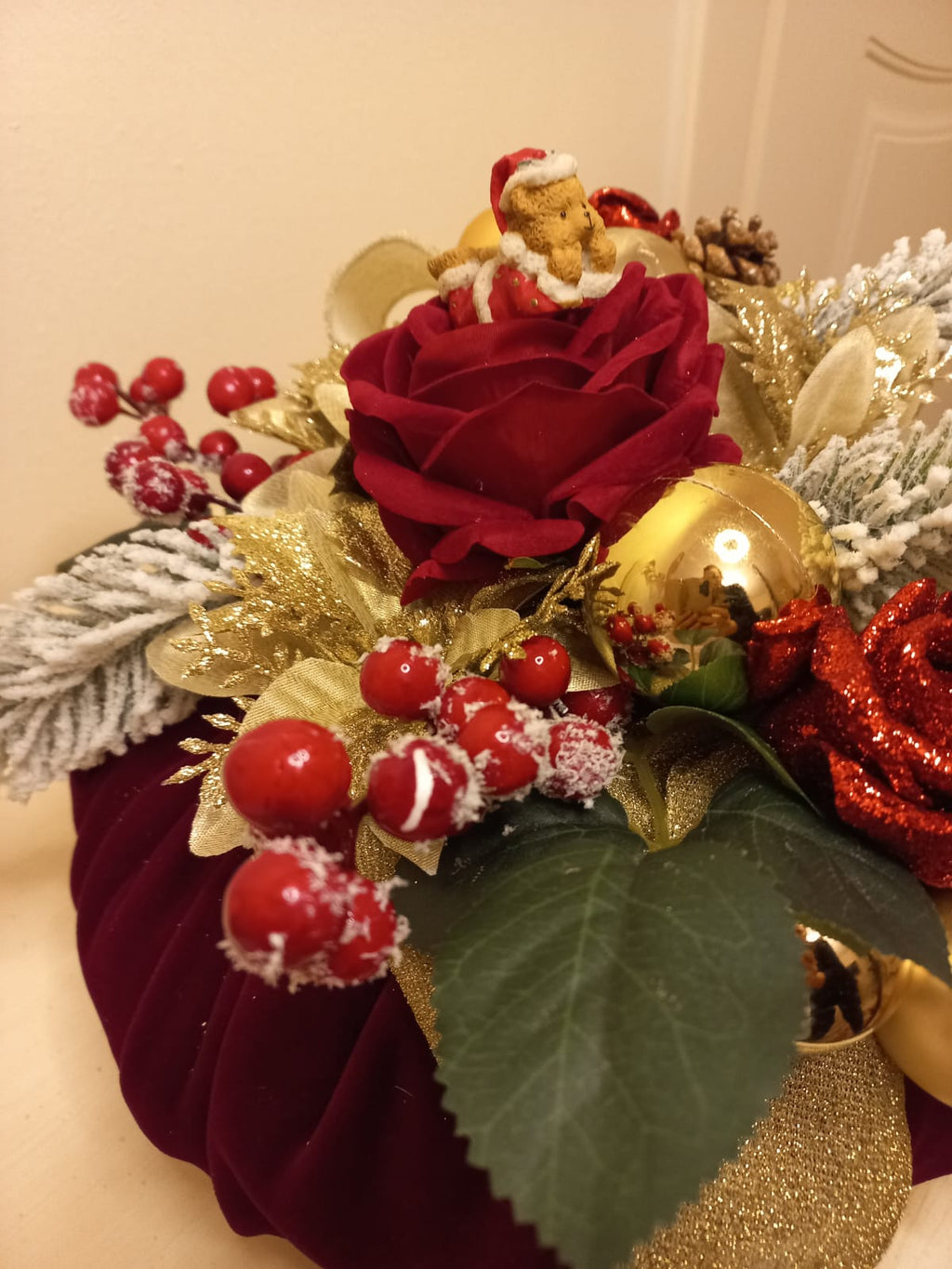 Bon Bon Natalizio in Velluto Bordò - Decorazione Elegante Fatta a Mano