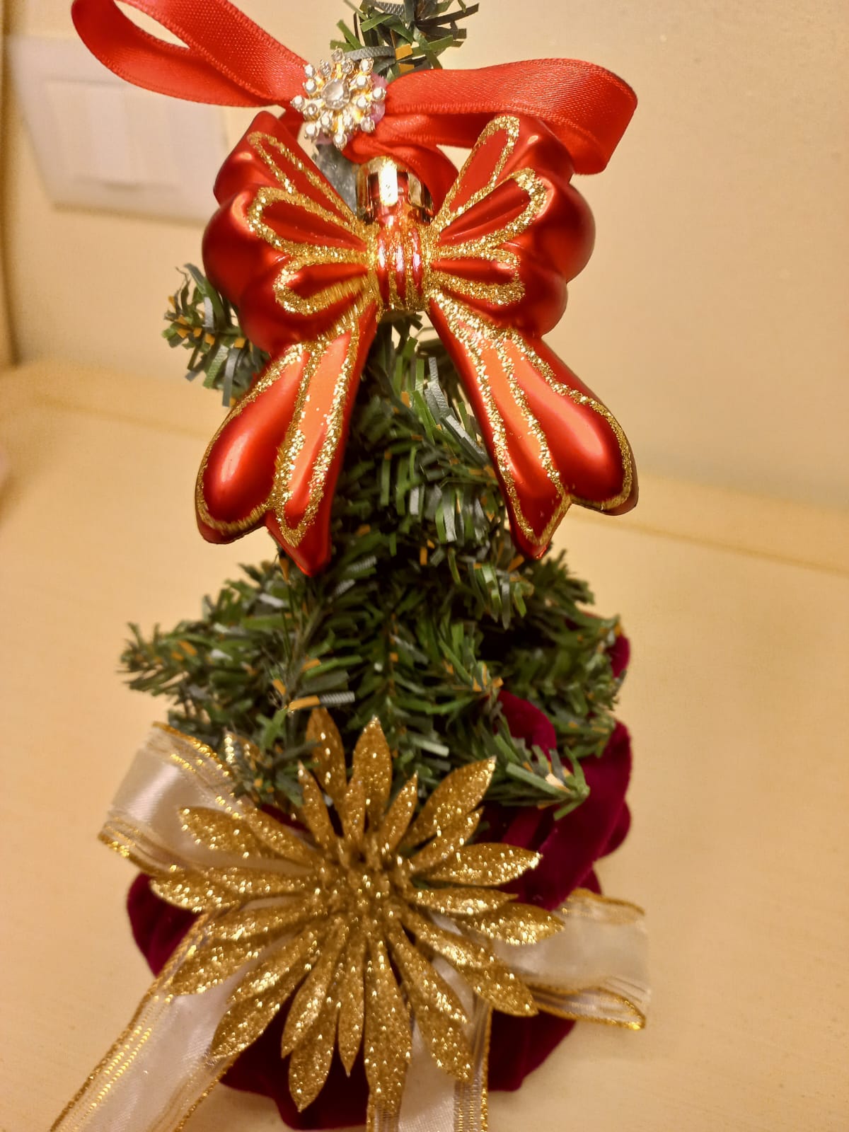 Bon Bon Natalizio Piccolo in Velluto con Alberello - 25 cm