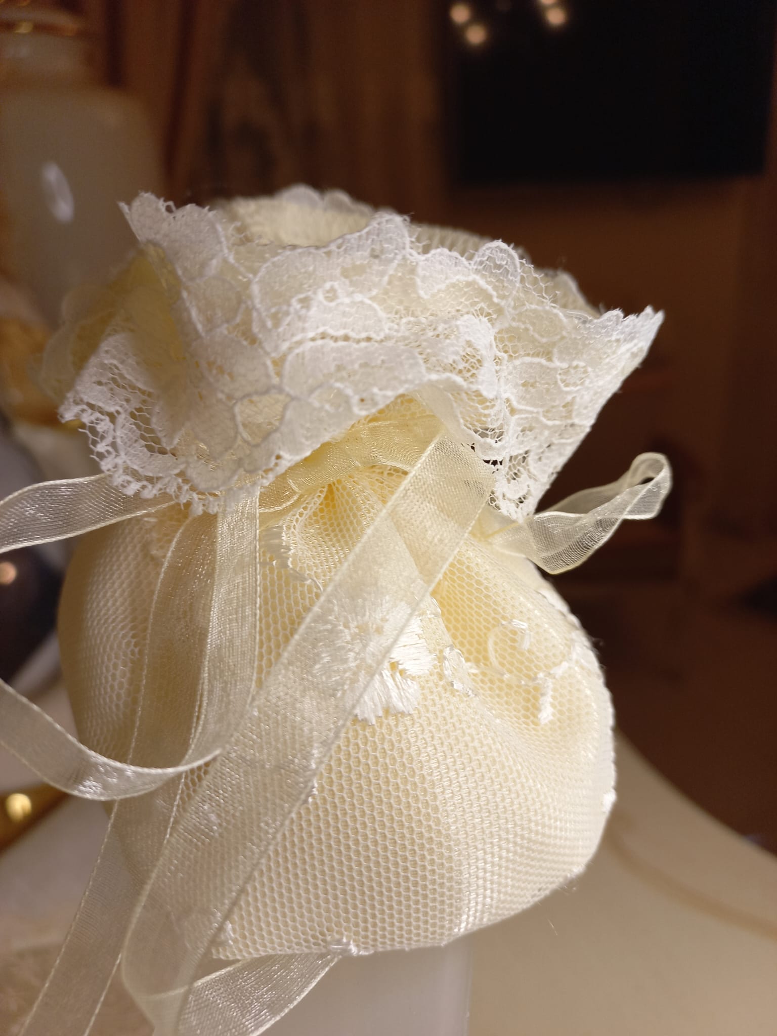 Sacchettino Panna Artigianale - Portaconfetti Portariso Segnaposto Bomboniera