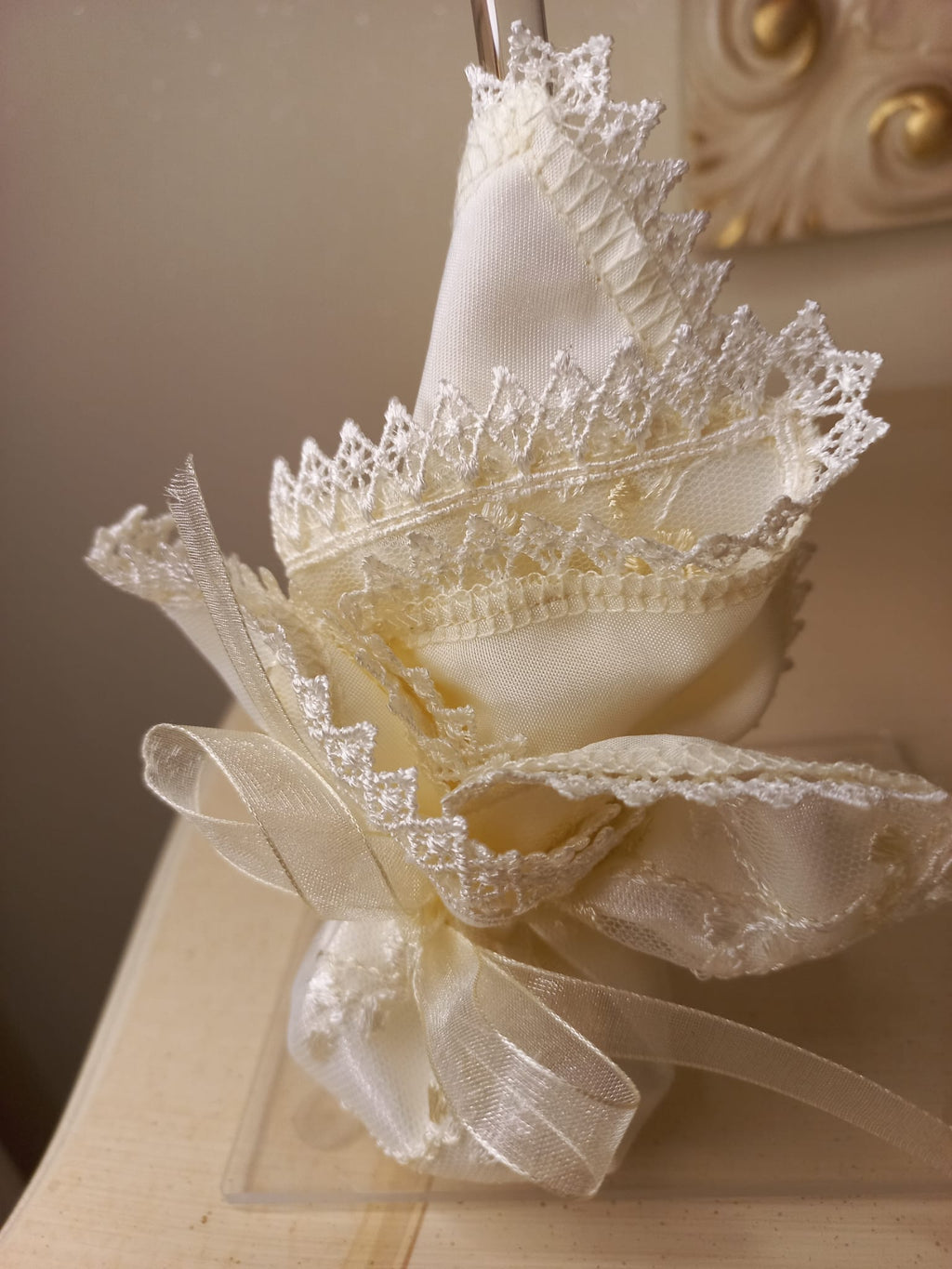 Sacchettino in Pizzo Artigianale - Portaconfetti Portariso Segnaposto Matrimonio