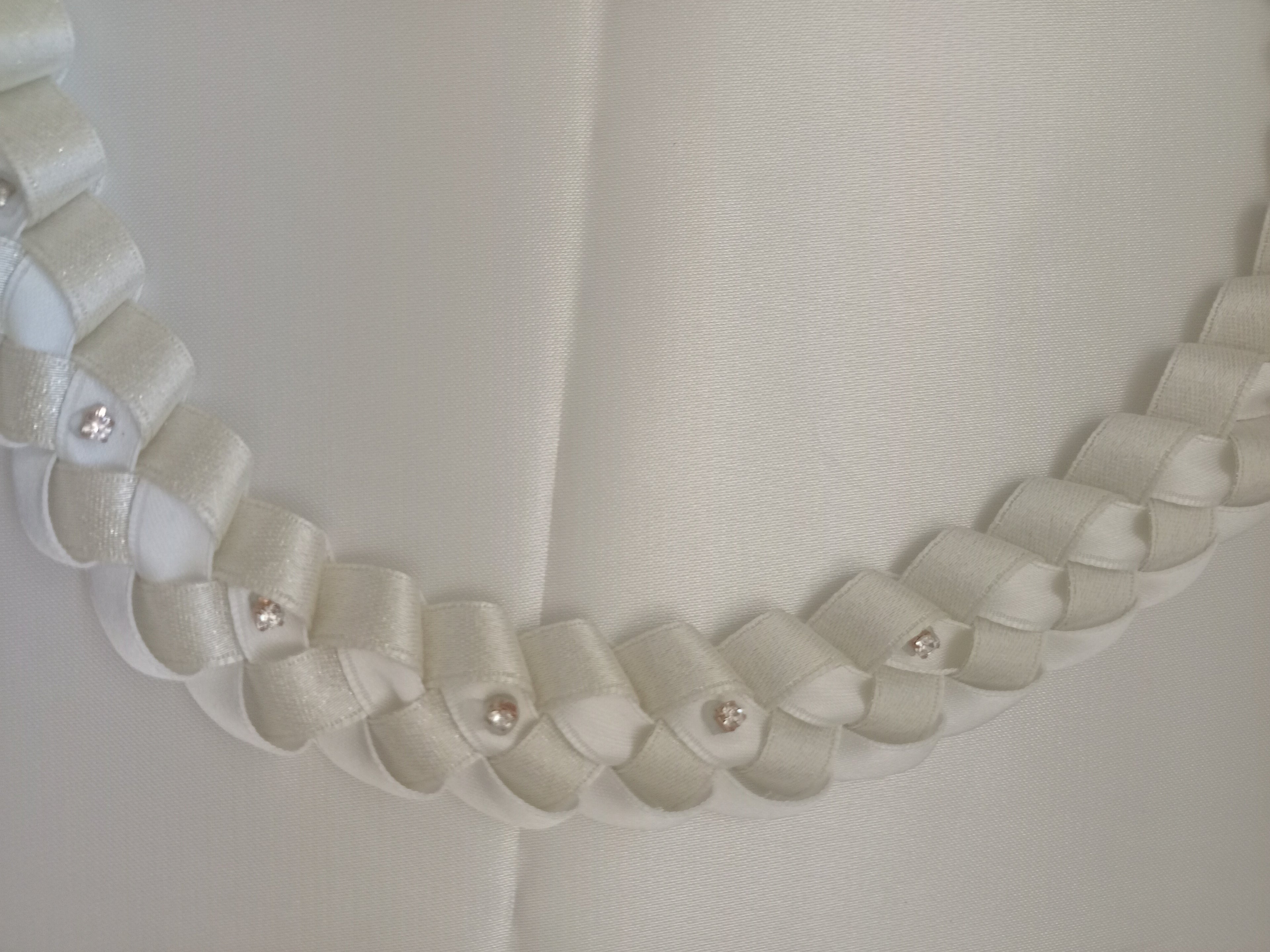 Cintura Effetto Treccia con Nastro Rasato – Accessorio Sposa Fatto a Mano