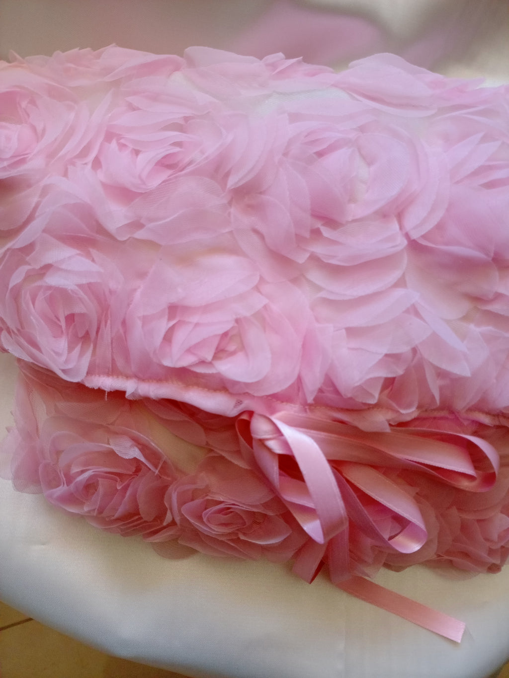 Busta Portasalviette e Portapannolini in Tulle con Rose – Fatto a Mano, Personalizzabile con Iniziali