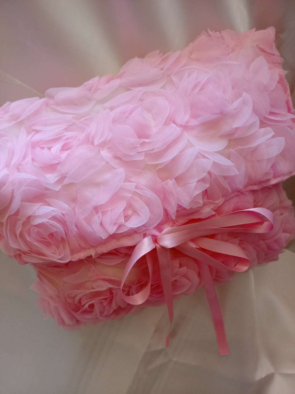 Busta Portasalviette e Portapannolini in Tulle con Rose – Fatto a Mano, Personalizzabile con Iniziali