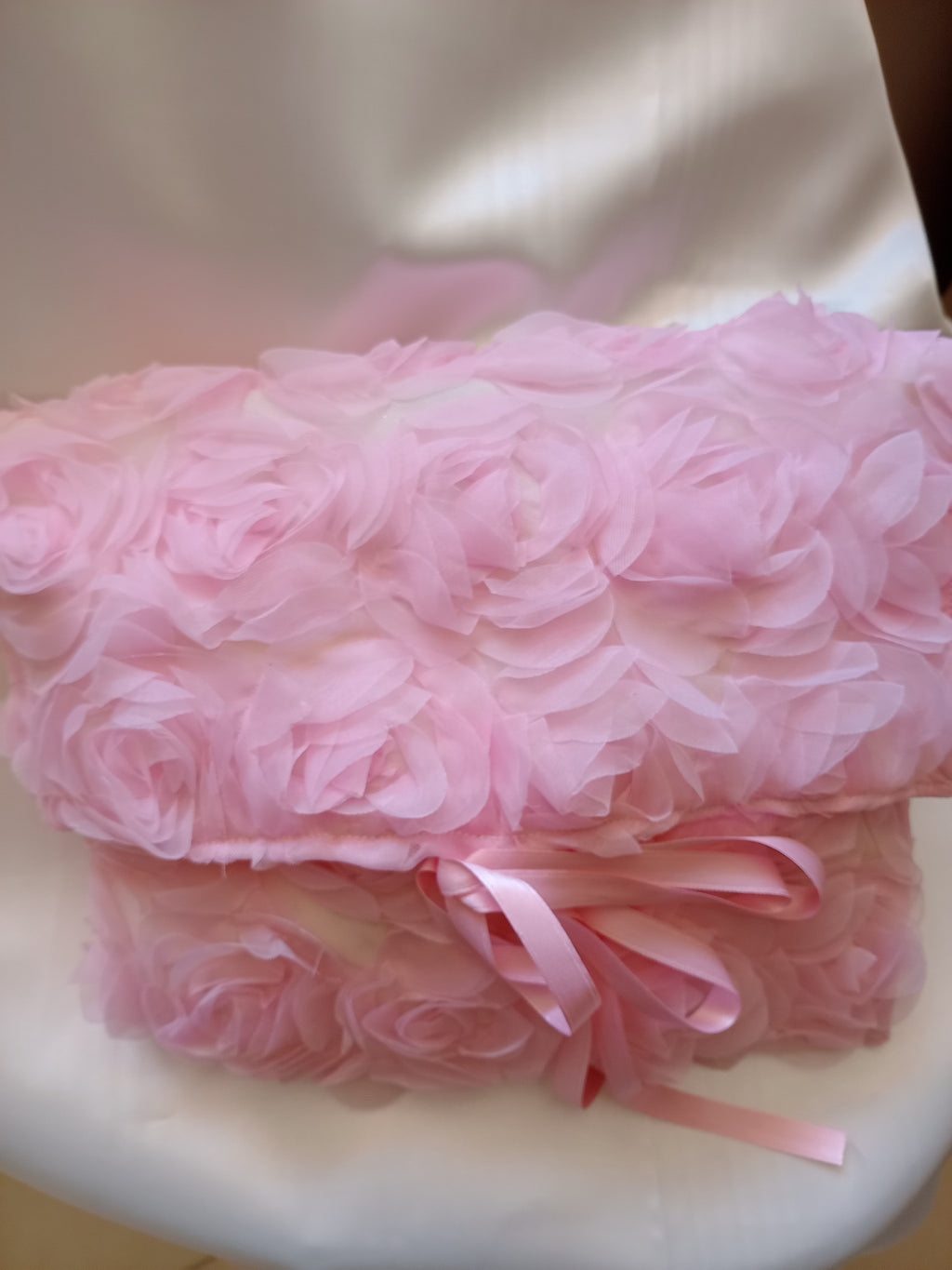 Busta Portasalviette e Portapannolini in Tulle con Rose – Fatto a Mano, Personalizzabile con Iniziali