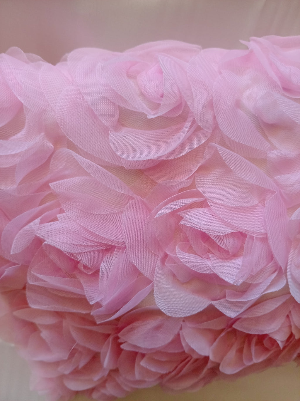 Busta Portasalviette e Portapannolini in Tulle con Rose – Fatto a Mano, Personalizzabile con Iniziali