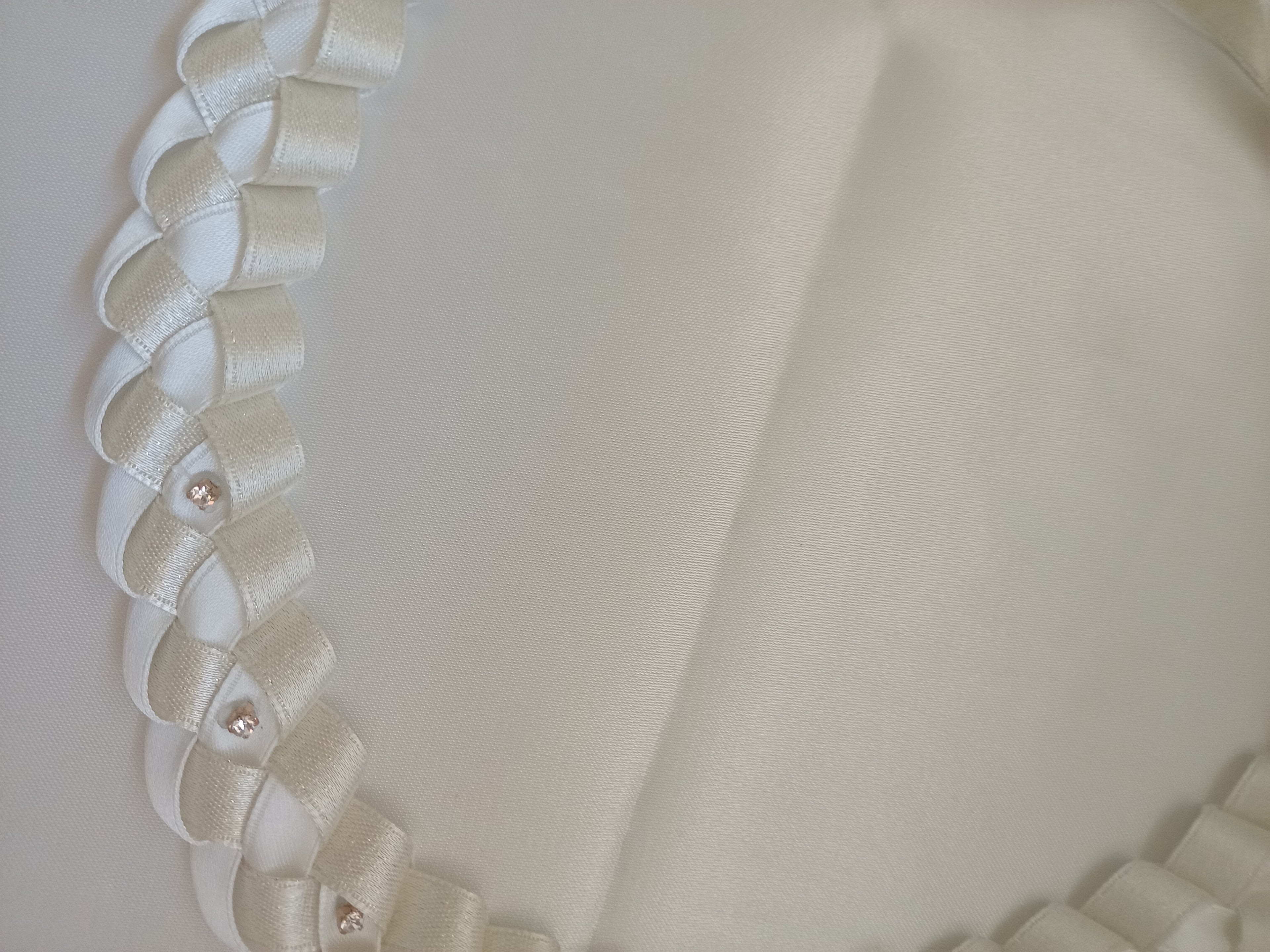 Cintura Effetto Treccia con Nastro Rasato – Accessorio Sposa Fatto a Mano
