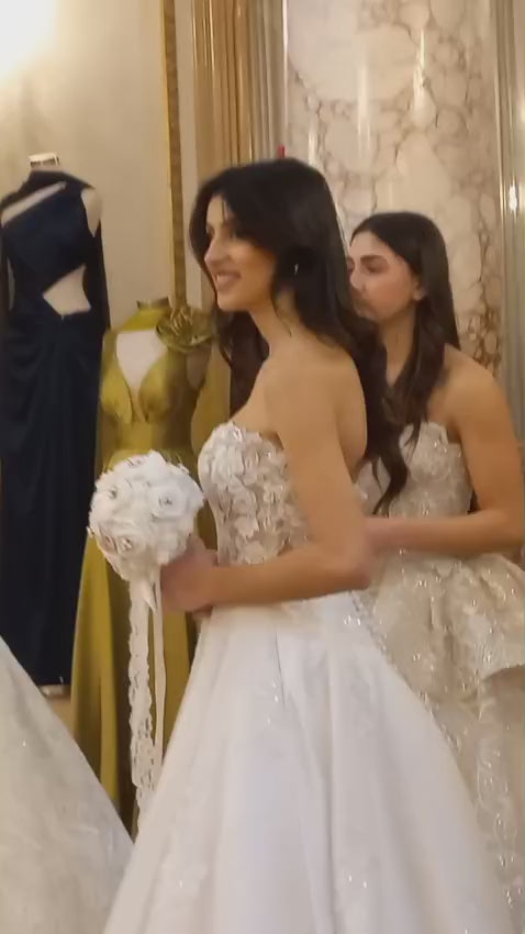 Bouquet Sposa con Rose Fatte a Mano Avorio Chiaro - Artigianale