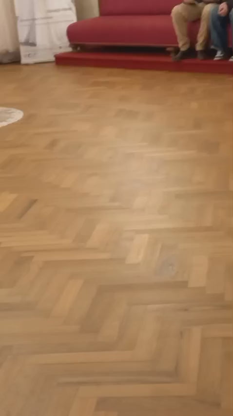 BOUQUET DA DAMIGELLA ELEGANTE CON FIORI IN LATTICE E RASO