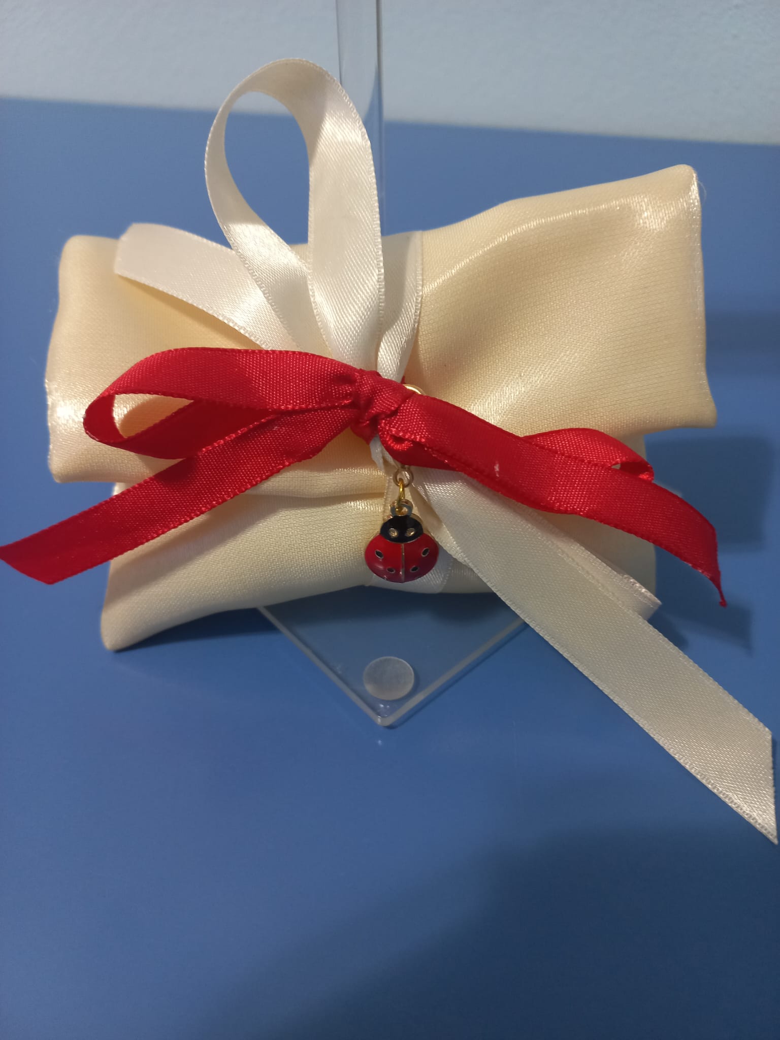 Sacchettino porta confetti/bomboniera/segnaposti