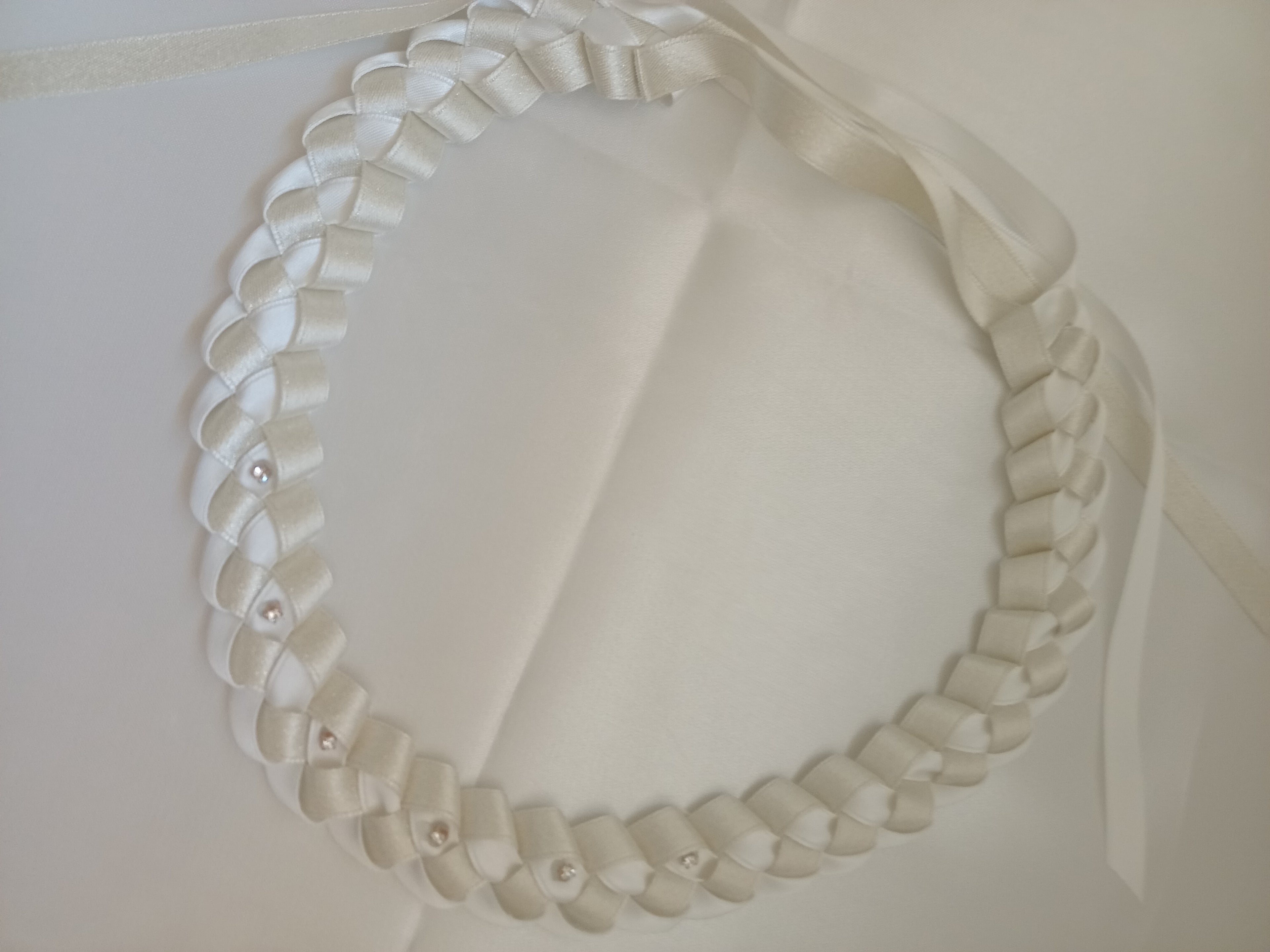 Cintura Effetto Treccia con Nastro Rasato – Accessorio Sposa Fatto a Mano